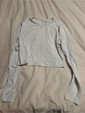Girlfriend Collective Cropped Long-Sleeve Crewneck Top - White